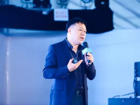 产品经理大会丨虞坚:2019全球及中国美妆市场最新机会看这里! 配图