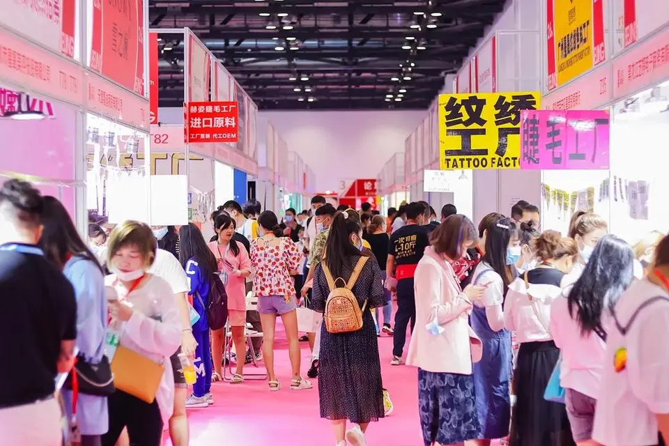 塑形热、美牙迭进、日韩品牌强势进军,这届北京美博会“解锁”了哪些美业核心趋势? 配图