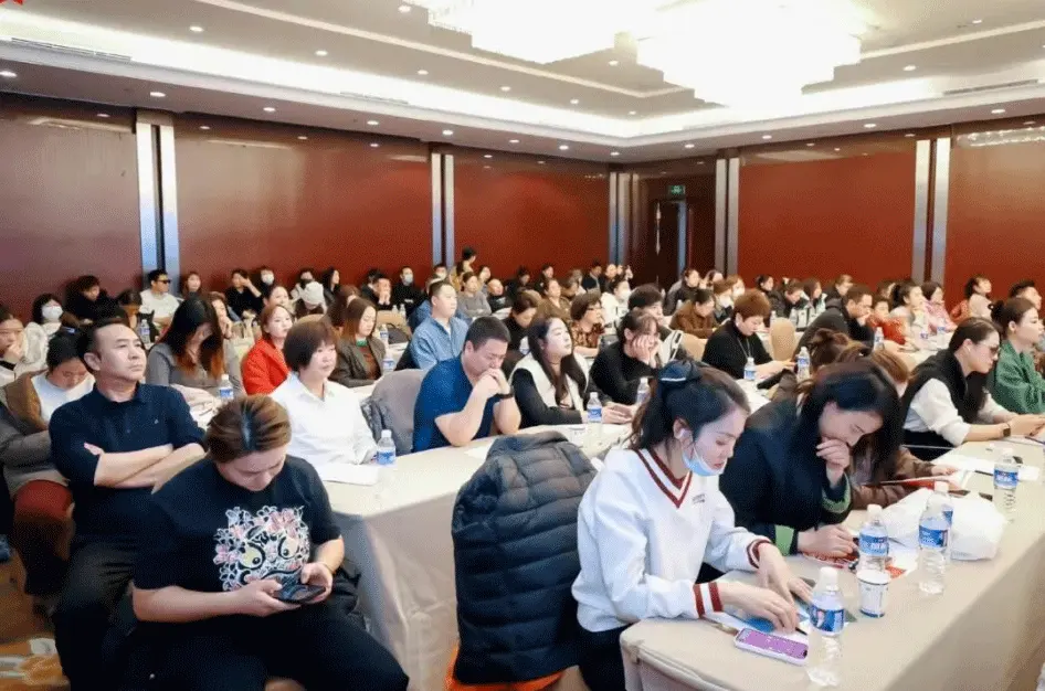 破局增长 · 全域赋能!第32届北京国际美博会同期活动首曝光 配图